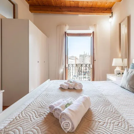 San Domenico Charm * カリアリ