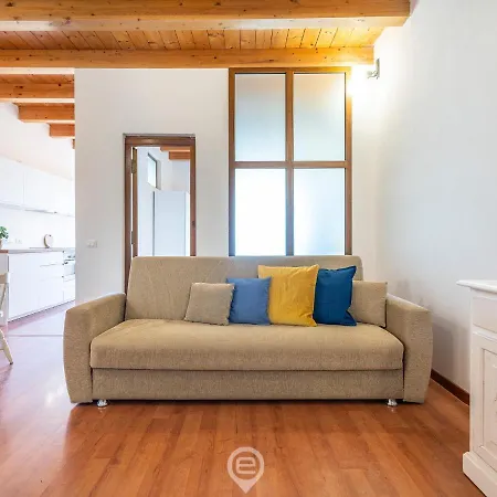 San Domenico Charm * カリアリ